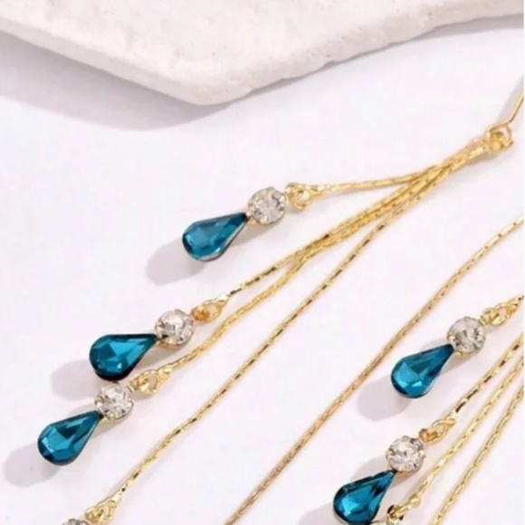 ✨FREE Rain Drop Rhinestone Tiered Chic Glam Elegant Classy Modern Party Earrings - Picture 3 of 4